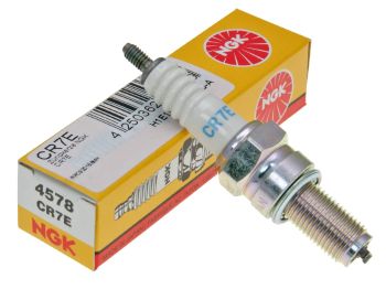 spark plug NGK CR7E