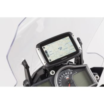 COCKPIT GPS KINNITUS