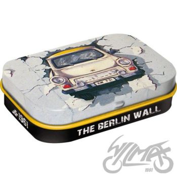 Kommikarp - Trabant Wall