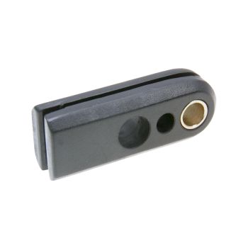 õlipumba kaabli läbiviigukumm OEM Piaggio / Derbi mootorile D50B0 jaoks