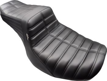 SEAT TAILWHIP - FLHX/FLTR 23-U