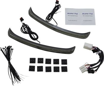 LIGHT LED FNDR TRGL 09-13