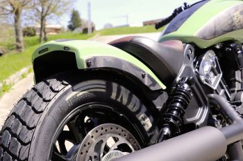 RR FENDER BOBBER W/LIGHT